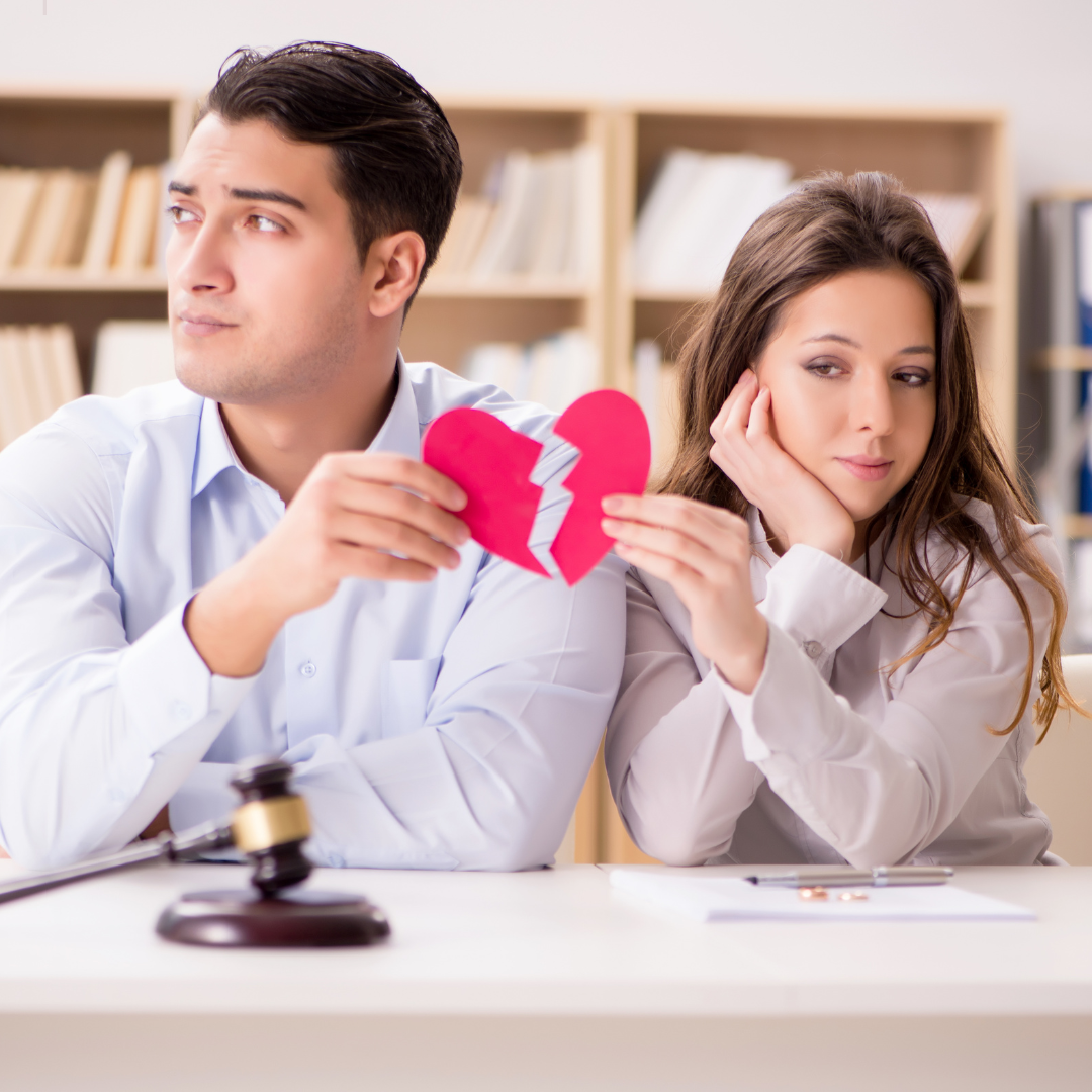 Descubra os sinais de um relacionamento desgastado e aprenda a revitalizar a conexão com seu parceiro. Construa uma relação mais saudável e feliz!"
